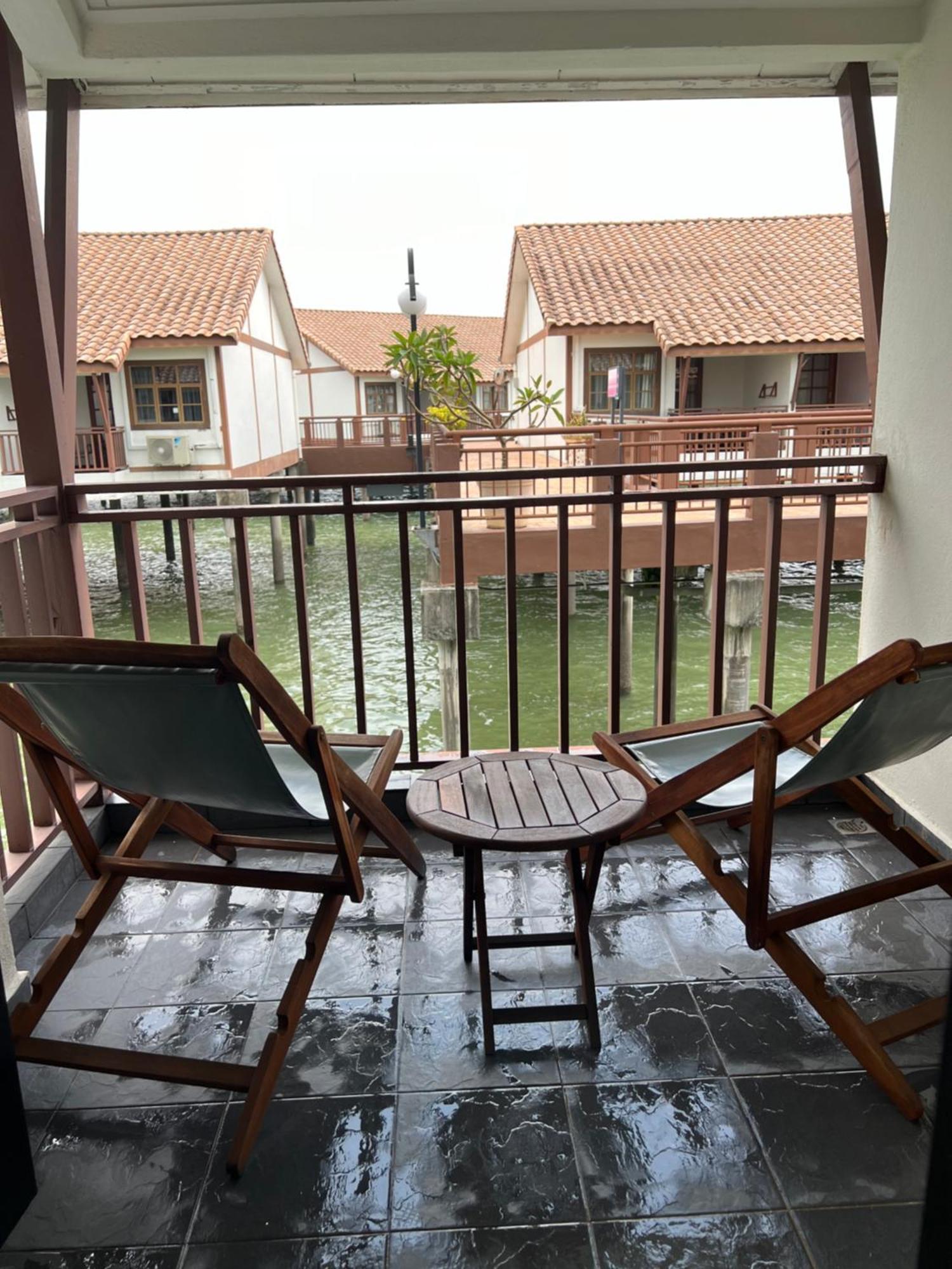 Water Chalet Pd Private Unit Port Dickson Luaran gambar
